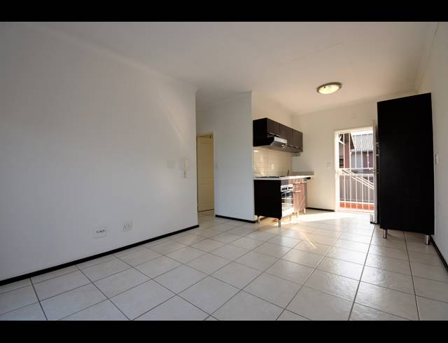 2 BEDROOM APARTMENT FOR SALE IN NORTH RIDING